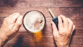 Cum se face stabilirea concentrației de alcool în sânge, potrivit Codului Rutier 2023! Iată ce riscă șoferii care refuză testarea
